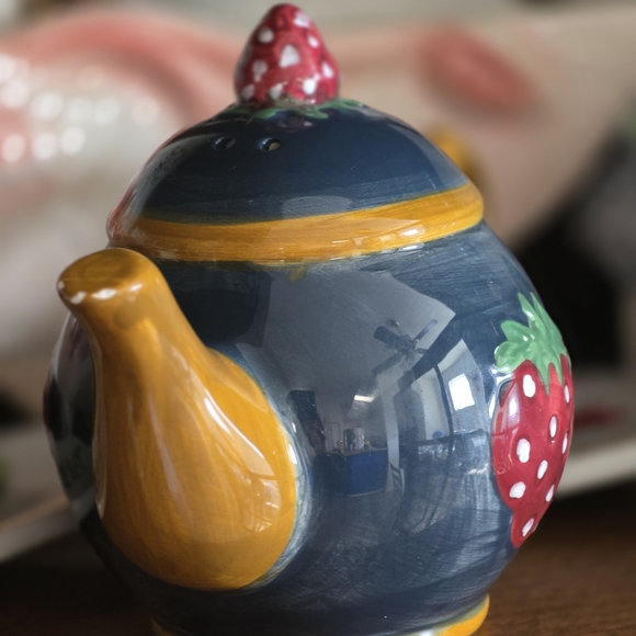 Handcrafted Ceramic Teapot with Strawberry Design - Blue and Orange - Picture 3 of 3